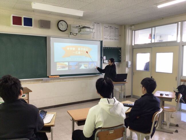 中学部　学部集会-1