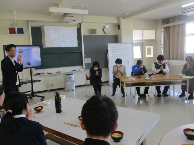 高　学部集会-5