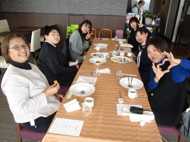 中　送る会-10
